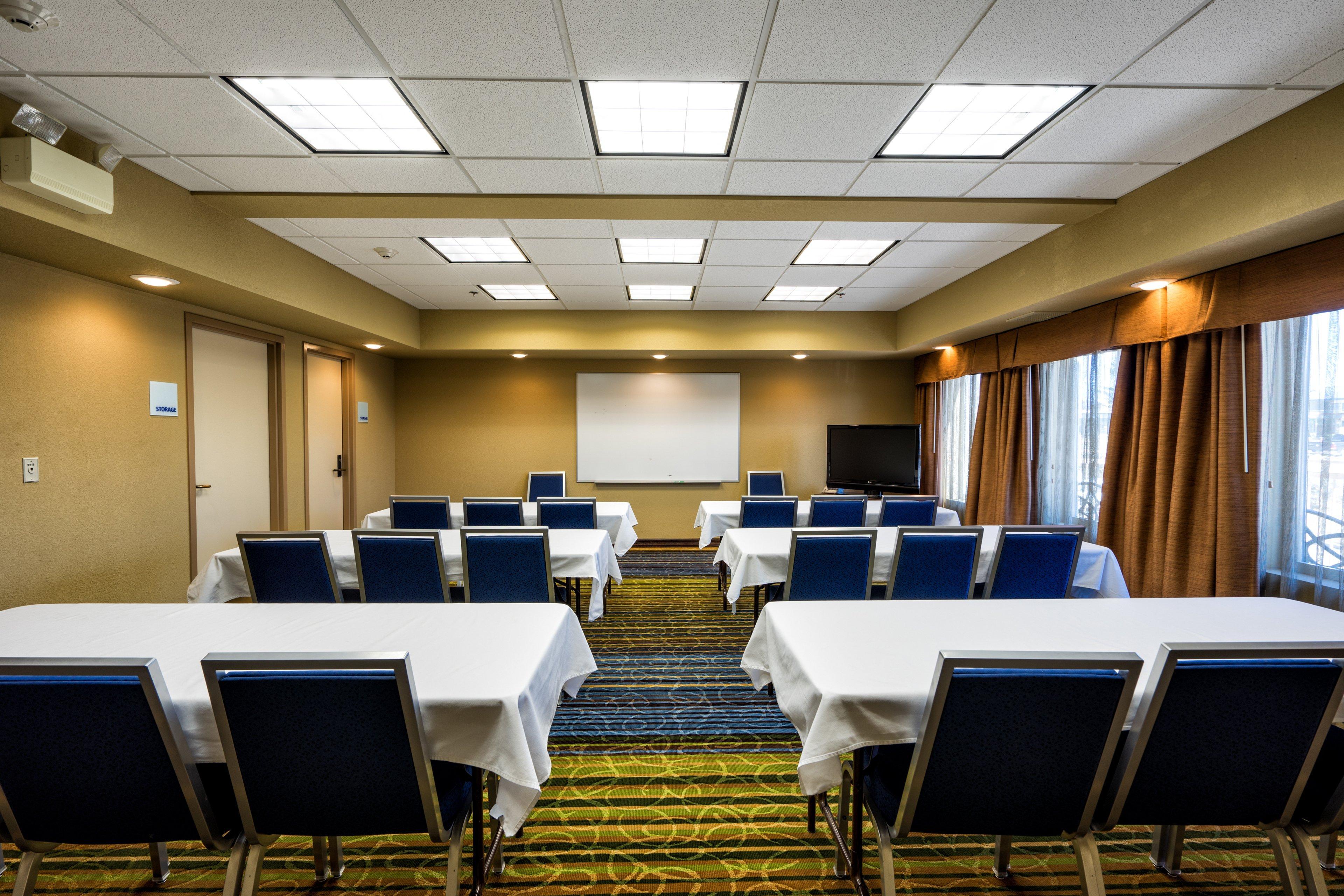 Holiday Inn Express Silver City By Ihg Exterior photo